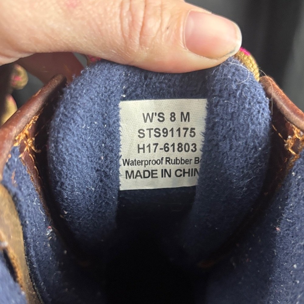 Sperry Brown Winter Boots with Pink Accents - Picture 5 of 5